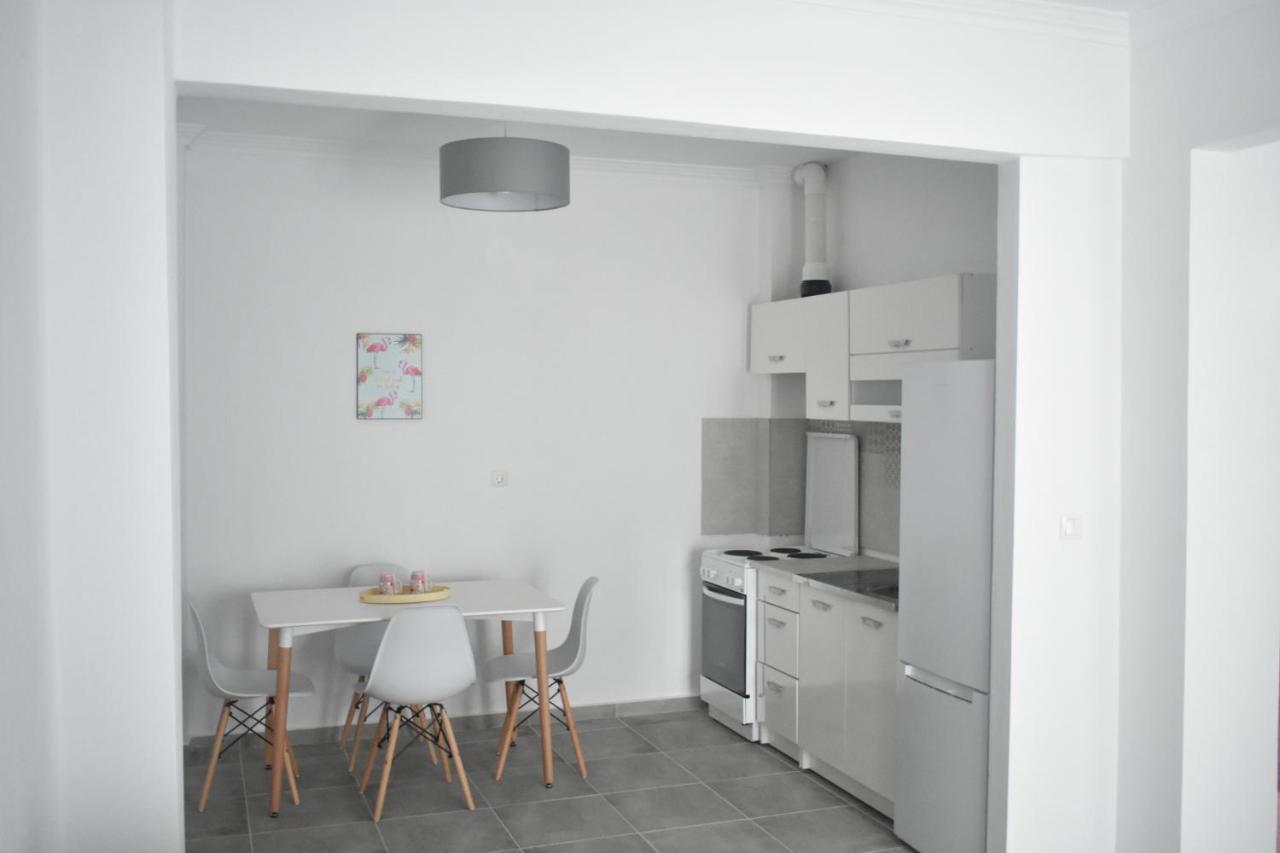 Seaside Apartments Nea Iraklia Zewnętrze zdjęcie