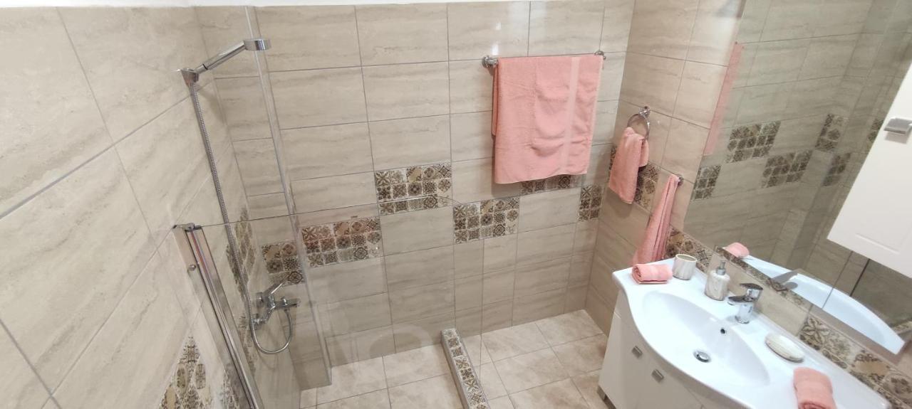 Seaside Apartments Nea Iraklia Zewnętrze zdjęcie